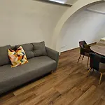 Apartmán The Modern Cave - Comfyhome *