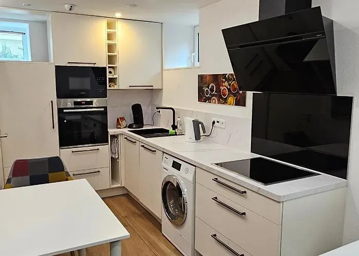 The Modern Cave - Comfyhome Apartman Stuttgart