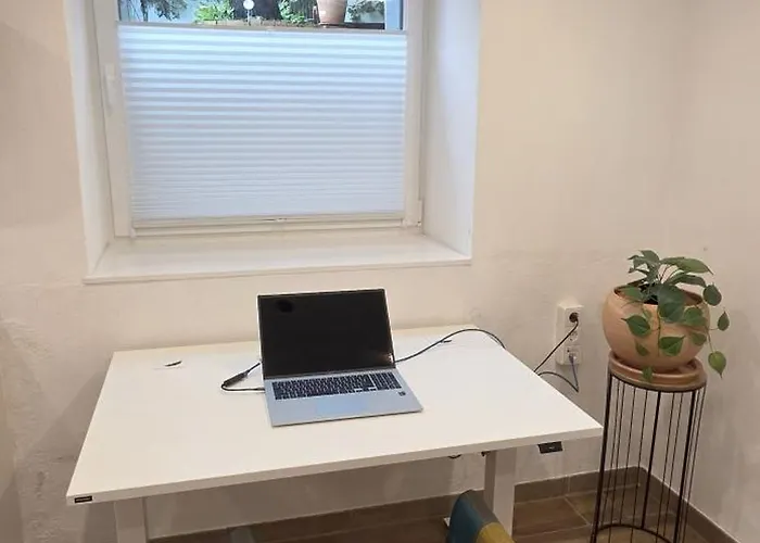 The Modern Cave - Comfyhome Apartman