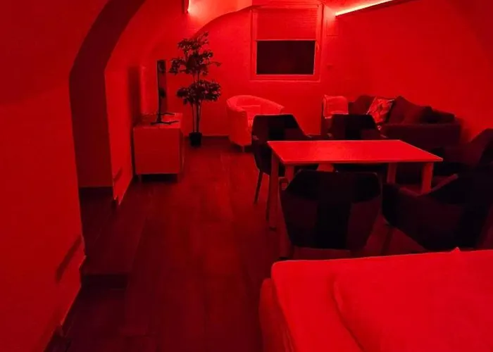 The Modern Cave - Comfyhome * 斯图加特