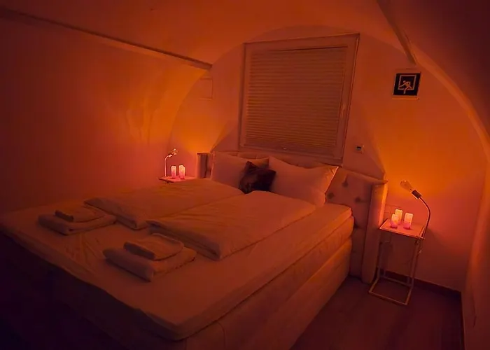 The Modern Cave - Comfyhome