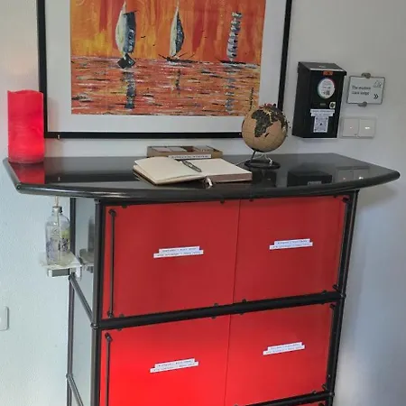 דירה The Modern Cave - Comfyhome *