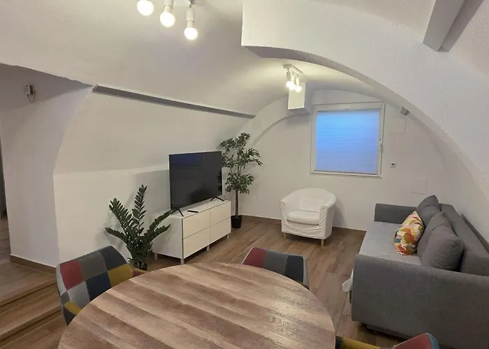 The Modern Cave - Comfyhome *